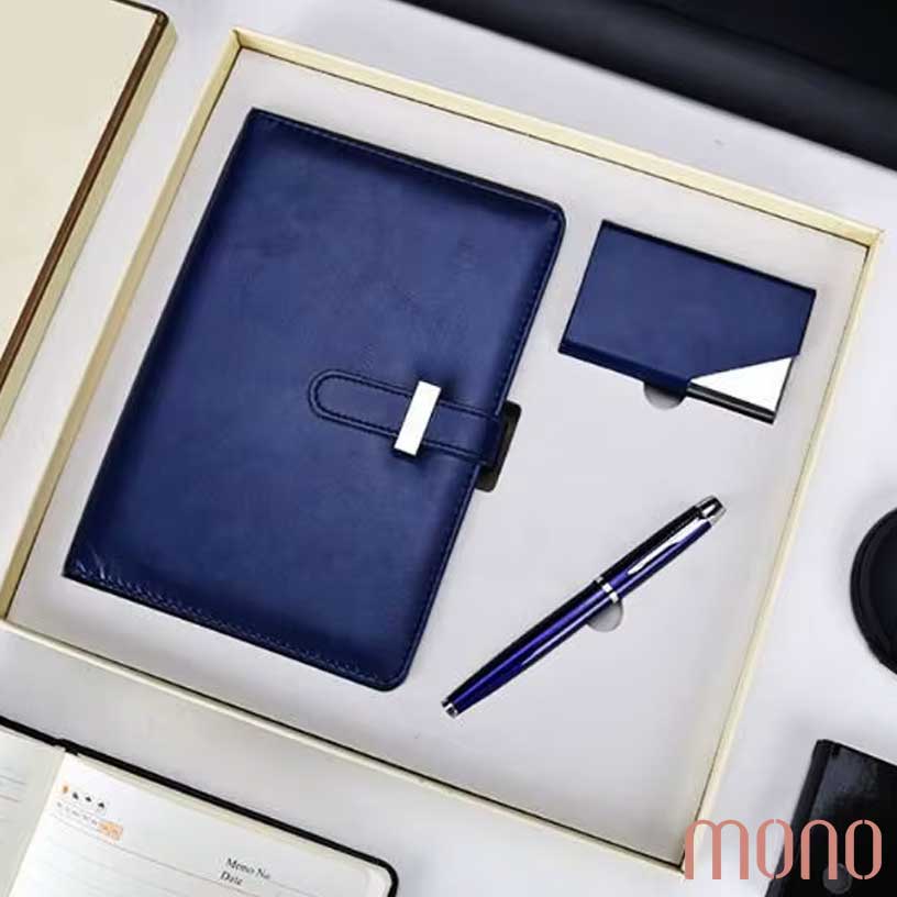 ست لوازم تحریر چرمی برای پدران خاص پسند