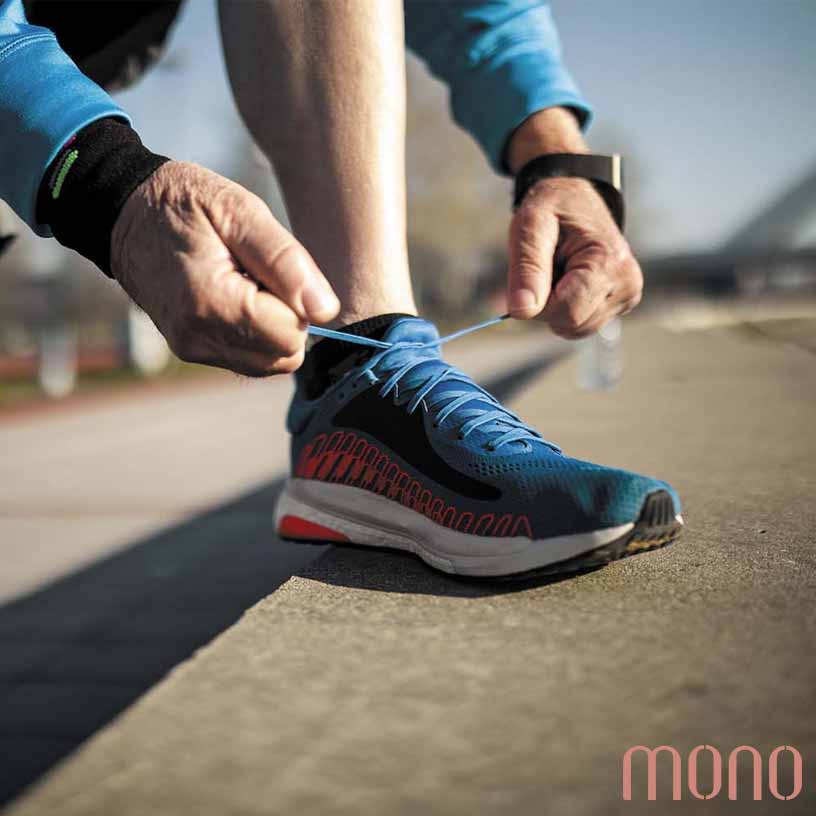 کفش ورزشی مناسب پیاده‌ روی یا دویدن