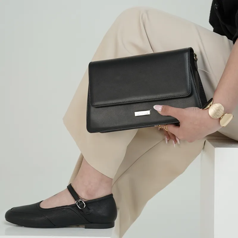 کیف دوشی چرم طبیعی زنانه مونو مدل S0037